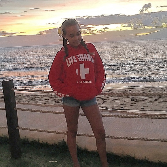 Meet your Posher, Alli - Picture 1 of 3